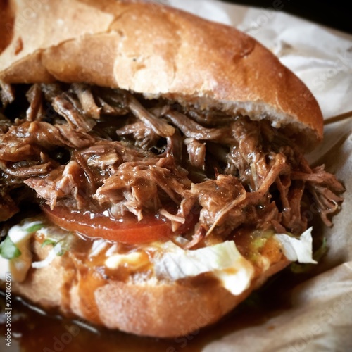 Bild auf Leinwand Roast Beef Poboy