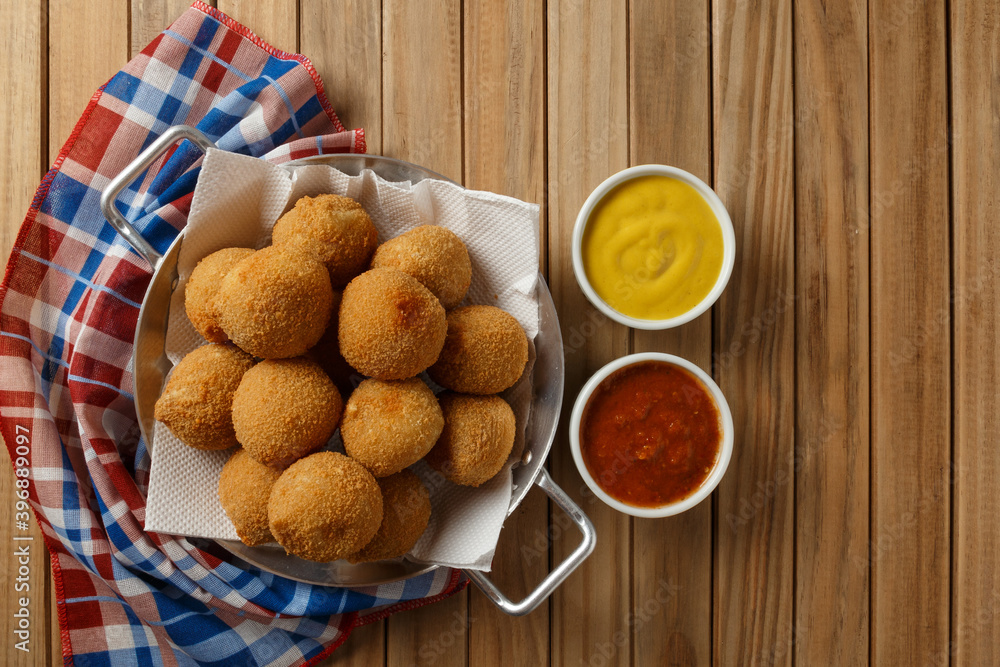 Brazlian Snack. Coxinha de frango Brazlian Snack. Coxinha de frango