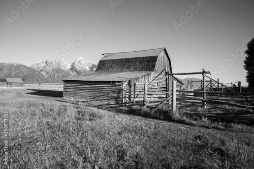 Wallpaper Mural Moulton Barn in the Tetons Torontodigital.ca