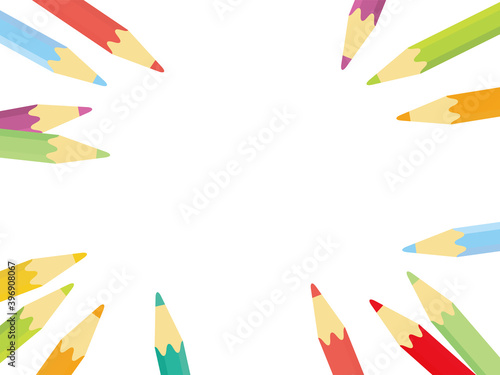 ランダムに置かれた色鉛筆のフレーム　画用紙　枠