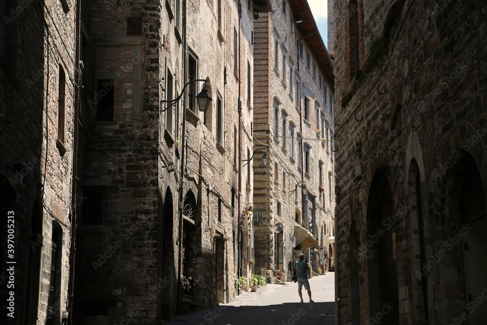 Alley in the city of Gubbio in Italy