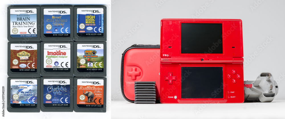 lodnon, england, 05/05/2019 A gloss red nintendo ds i hand held vintage  console on a white studio background. Retro video gaming handset. nostalgic  computer and arcade games. foto de Stock | Adobe Stock