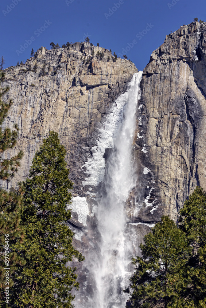 Yosemite's Upper Falls