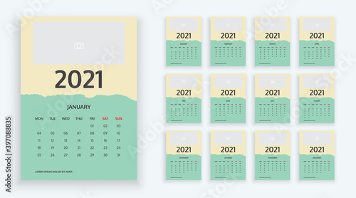 Traveling modern 12 page 2021 calendar