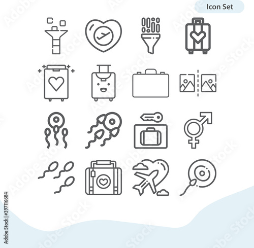 Simple set of turn on related lineal icons.