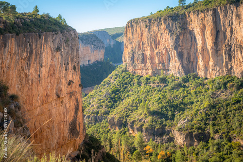 Cañón en Chulilla (València) photo