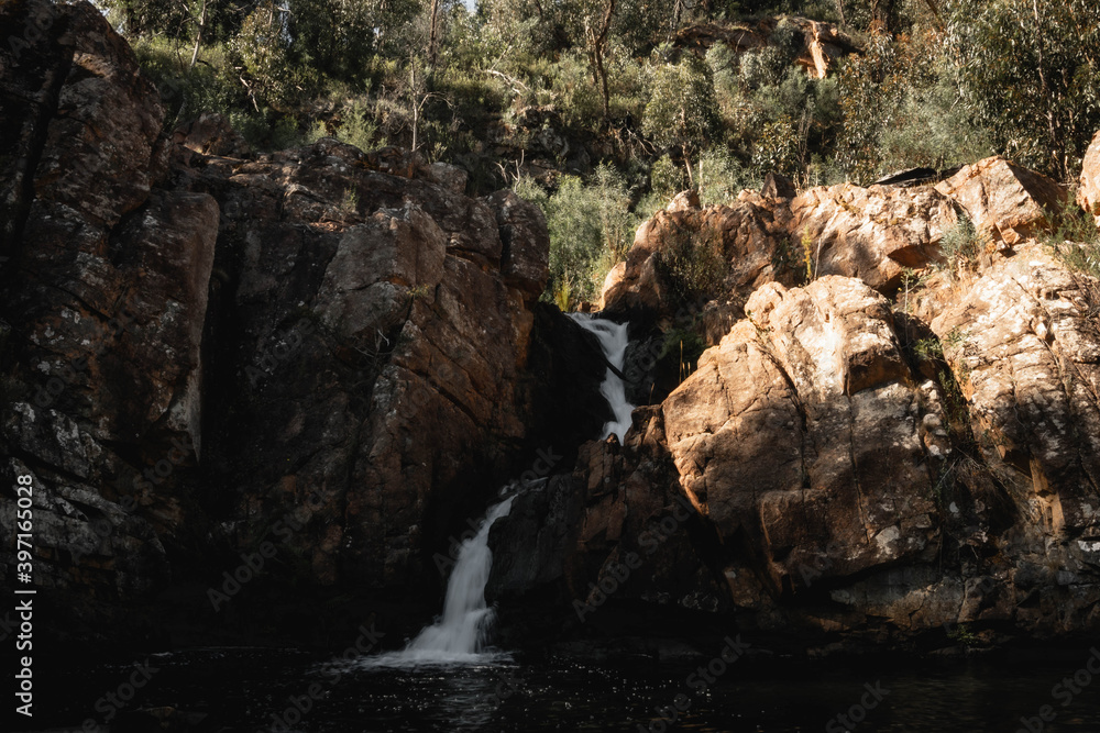 Obraz premium Wasserfall