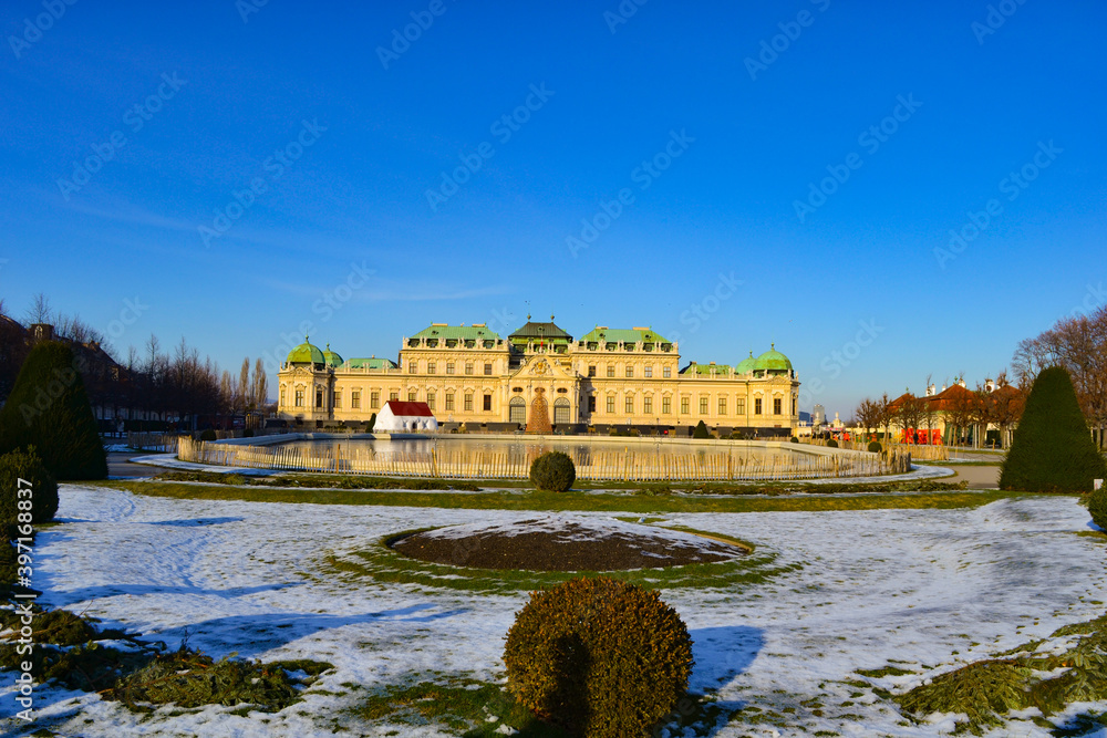 Fototapeta premium Belvedere Palace during winter