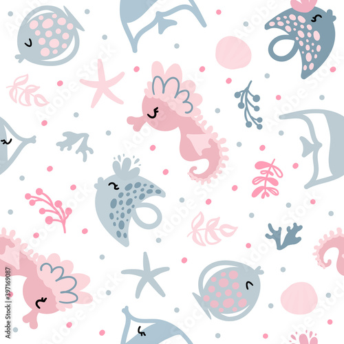 Seamless pattern with fish and seahorses