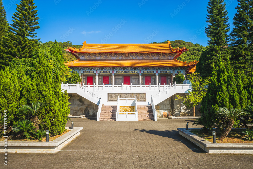 Dacheng Gate of Taoyuan Confucius Temple in Taiwan. Translation: Dacheng Gate.