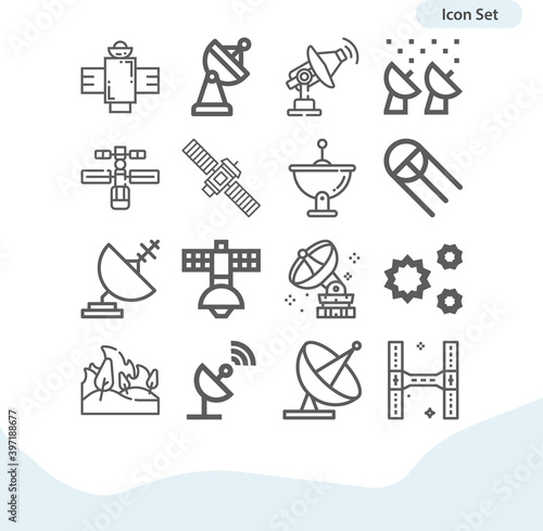 Simple set of celestial body related lineal icons.