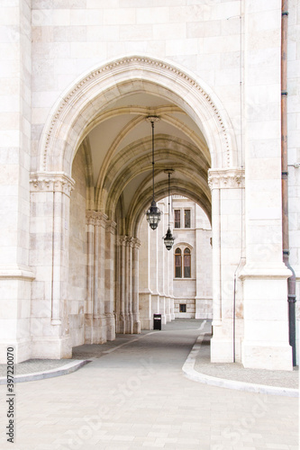 Canvas Print The Hungarian Parliament building on the Danube River, summer in Budapest, Hunga