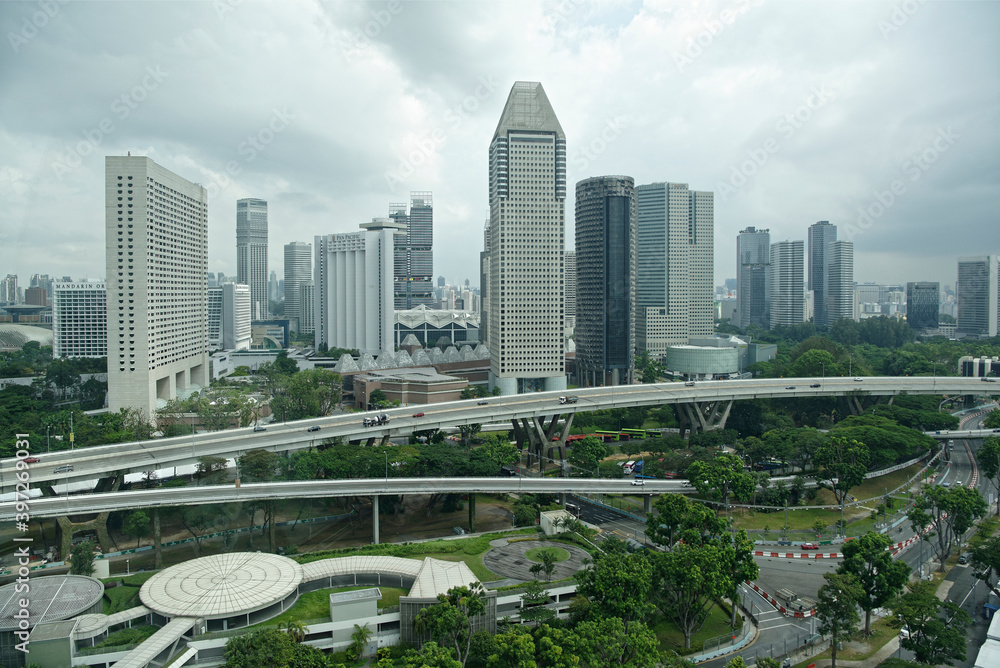 Fototapeta premium View of the city from Singapore Flyer