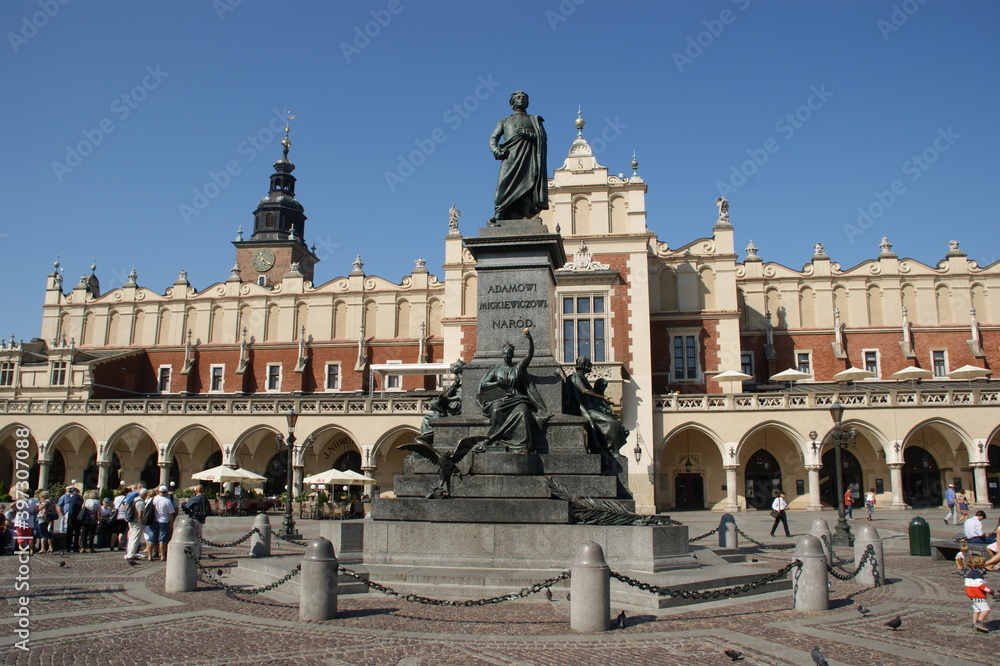 Obraz premium The main market square in Krakow poland.