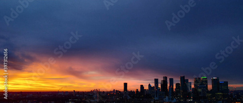 Sunset over Canary Wharf © Сергей Круковский