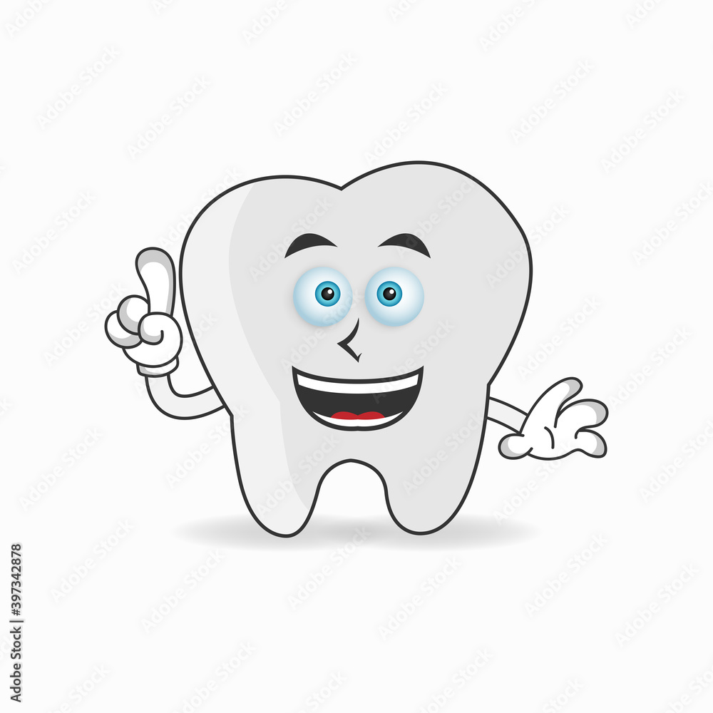 Obraz premium Tooth mascot character with smile expression. vector illustration