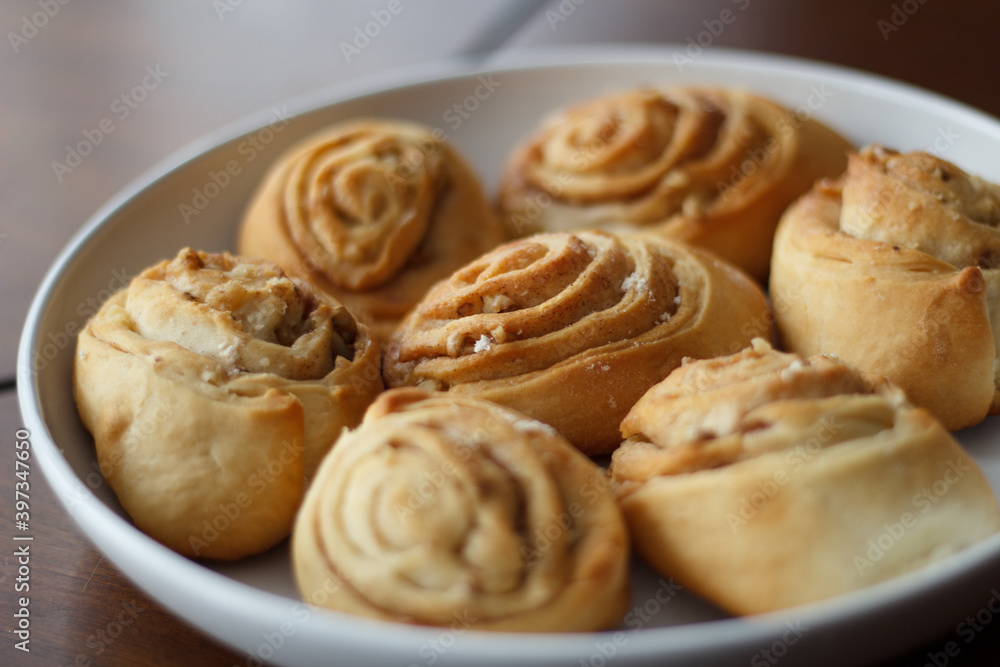  Cinnamon yeast wrap cookies