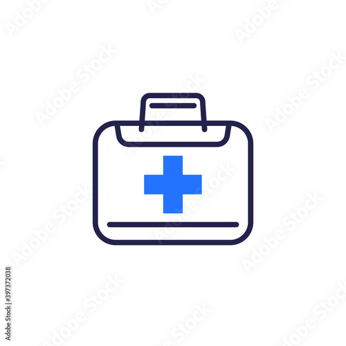 First aid kit icon, medical box © nexusby