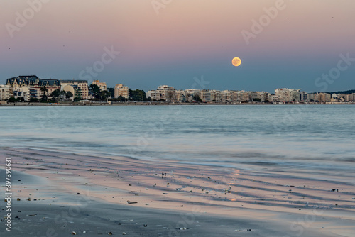 Plage de La Baule, lever de Lune