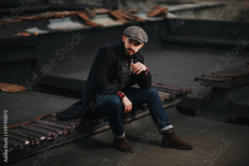 peaky blinders , man in hat , man
