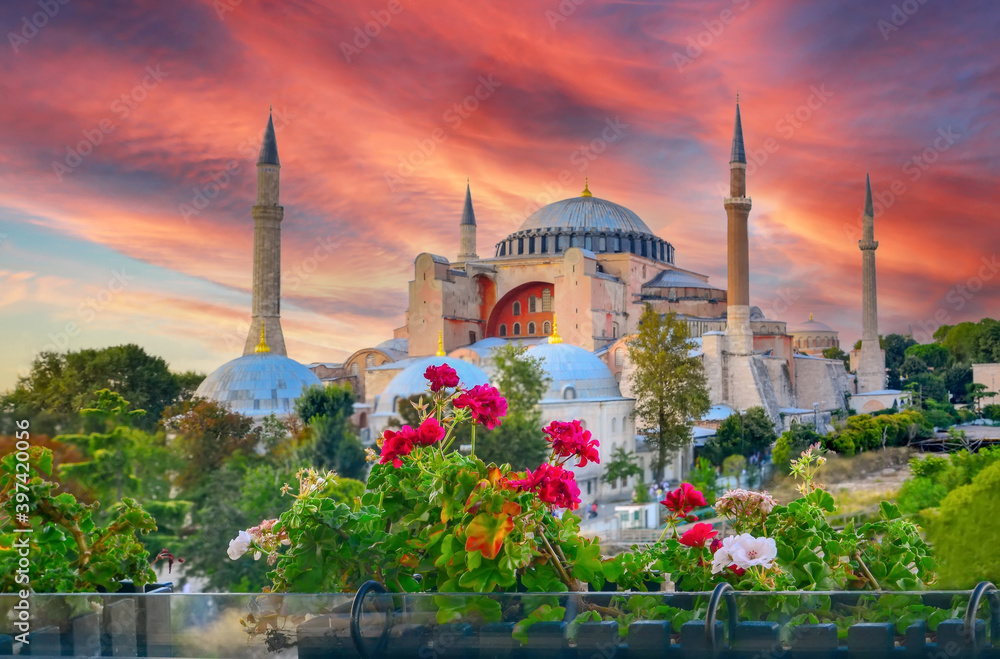 Naklejka premium Sunny day architecture and Hagia Sophia Museum, in Eminonu, istanbul, Turkey