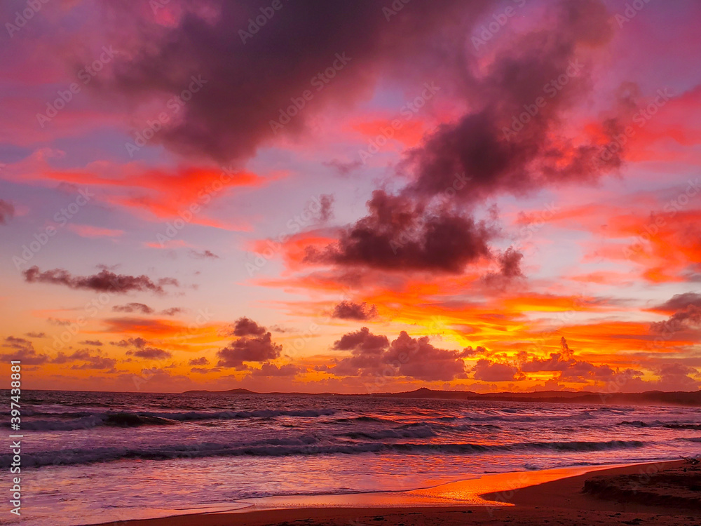 Majestic bright sunrise over the ocean