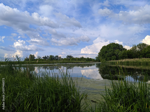 Obraz na płótnie lake and sky w salonie