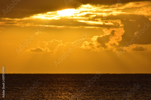 Beautiful Hawaiian Sunset © Nomad's Lens