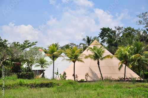 Wallpaper Mural インドネシアのピラミッド Torontodigital.ca