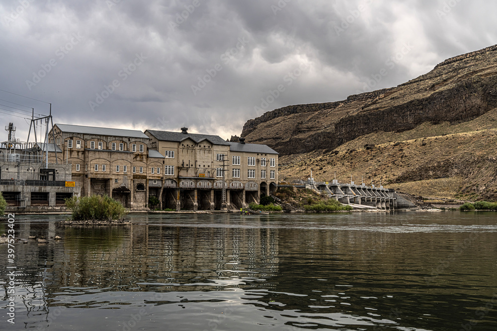Historic Swan Falls Dam on the Snake River in Idaho near Murphy is a gravity type hydroelectric dam. Built in 1901 it is the oldest Dam on the Snake River. Historic Swan Falls Dam on the Snake River in Idaho near Murphy is a gravity type hydroelectric dam. Built in 1901 it is the oldest Dam on the Snake River.