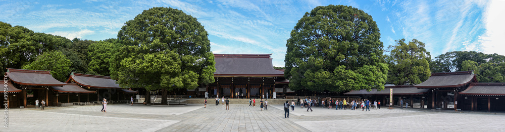 panoramic japanese shrine