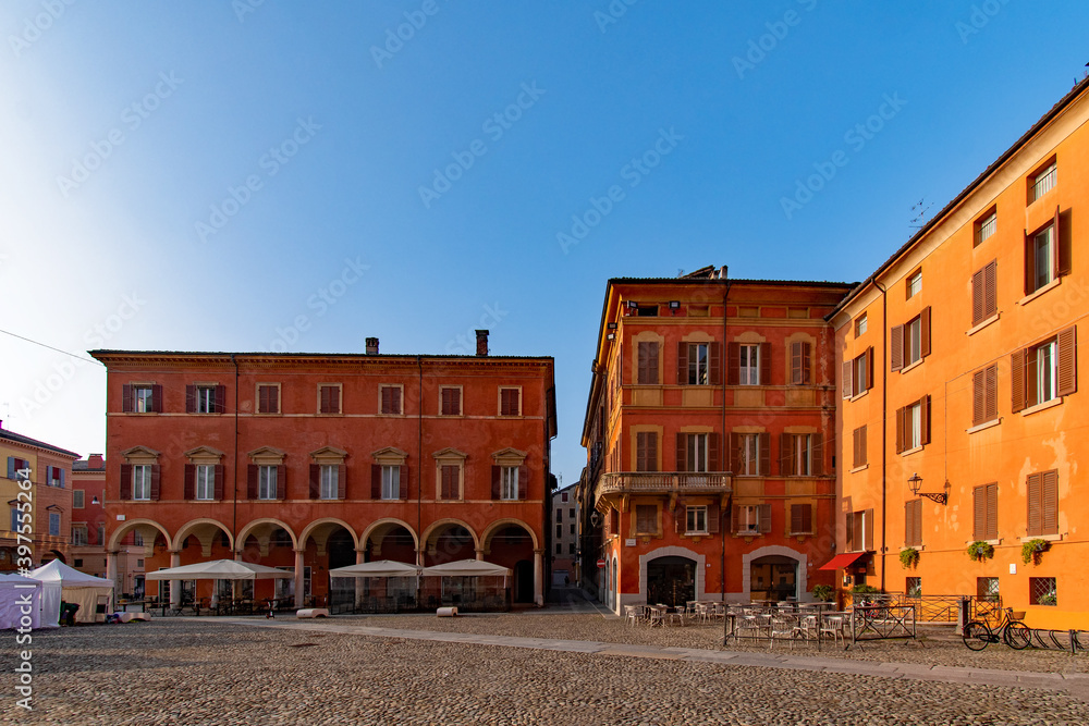 Altstadt von Modena in der Emilia-Romagna in Italien 