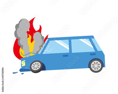 車が事故で壊れて炎上