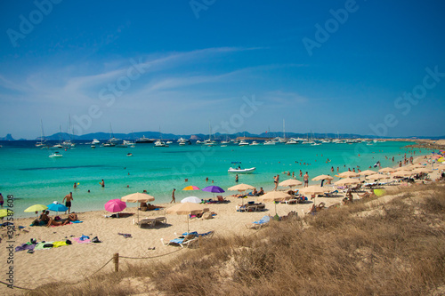 Playa de Illetas-Formentera © Kristiyan