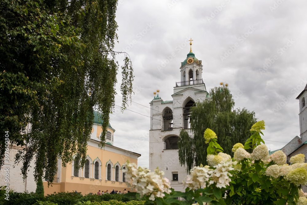 The architectural ensemble of the Spaso-Preobrazhensky Monastery (Spaso-Yaroslavl Monastery). Yaroslavl. Gold ring of Russia The architectural ensemble of the Spaso-Preobrazhensky Monastery (Spaso-Yaroslavl Monastery). Yaroslavl. Gold ring of Russia
