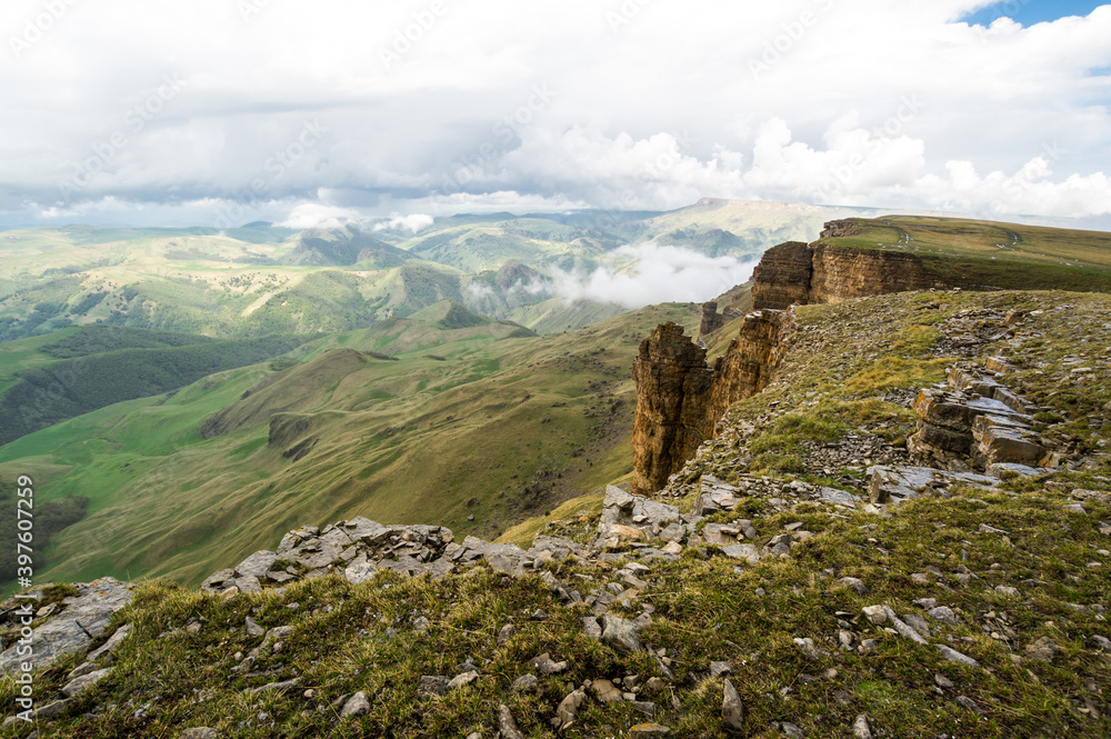 Naklejka premium Panoramic view of the Bermamyt Plateau