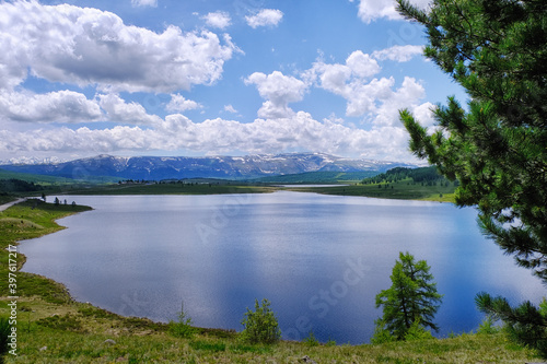 Beautiful lake in Altai mountains © Vasiliy Koval