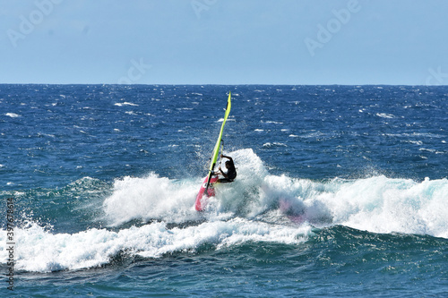 Foiling and windsurfing 