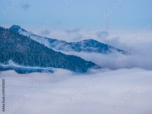 Above the clouds at Mount Baker Wilderness © oldmn