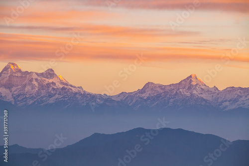 sunrise in the mountains © Shashank