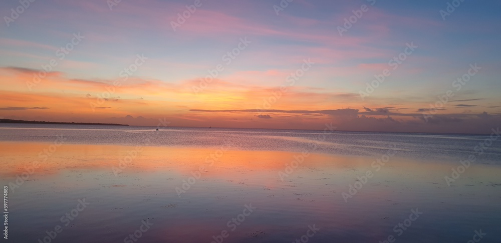 Silence sunset on the sea