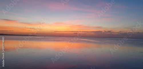 Silence sunset on the sea © denny