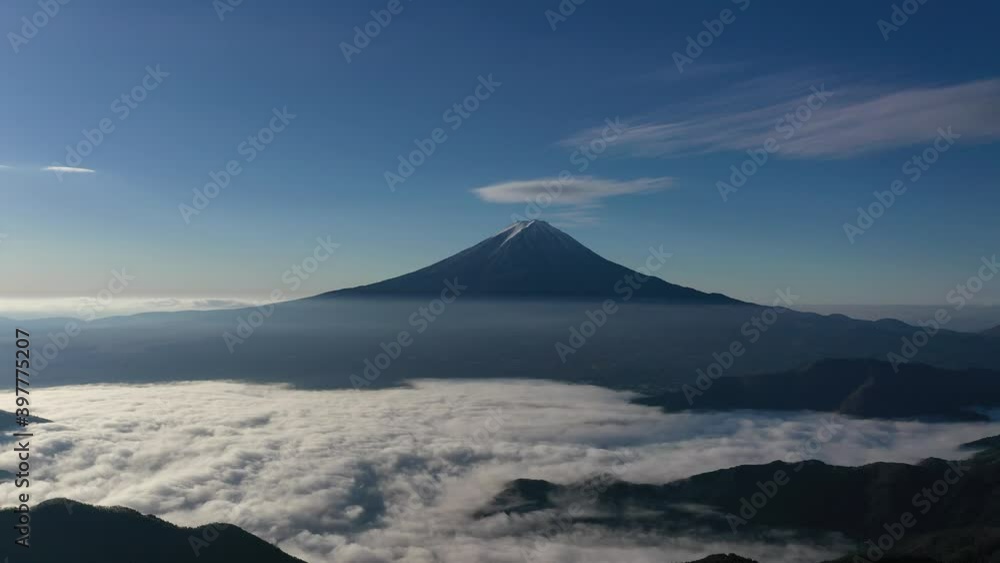富士山　ドローン空撮　雲海　新道峠から