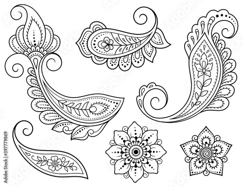 Set of Mehndi flower pattern and mandala for Henna drawing and tattoo. Decoration in ethnic oriental, Indian style. Doodle ornament. Outline hand draw vector illustration.
