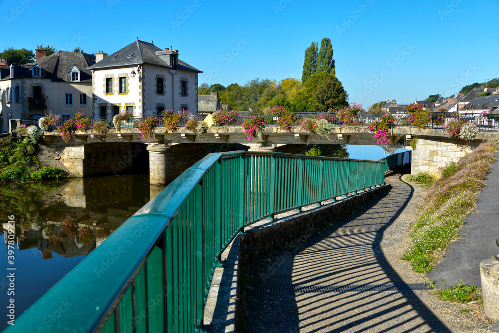 River Oust, part of canal Nantes at Brest, and flowery bridge at