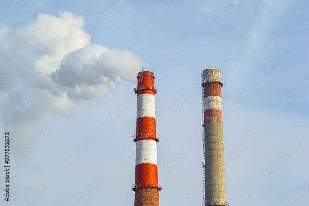 Atmospheric pollution, environmental problems, the smoke from the chimney is the cause of global warming Atmospheric pollution, environmental problems, the smoke from the chimney is the cause of global warming