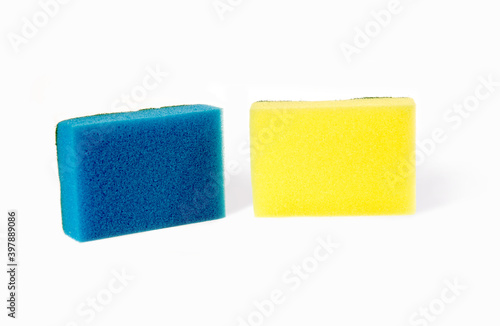  set of colored scouring sponges