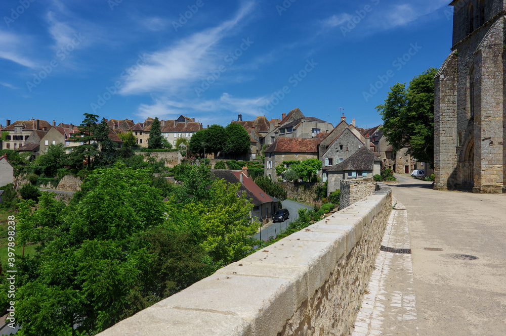 Saint-Benoît-du-Sault. Un des plus beaux villages de France situé dans le Berry, dans le département de l'Indre.