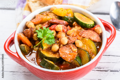 Spanish pot - pot meal with vegetables and sausage