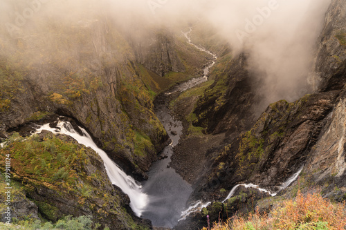 Wodospad V  ringfossen w Norwegii  Voringfossen  